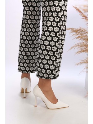 Shoeberry Kadın Slang Beyaz Cilt Topuklu Ayakkabı Stiletto10