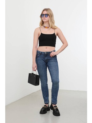 Blue White Kadın Paça Detaylı Likralı Slim Fit Jean Pantolon Mavi