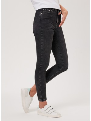 Lee Cooper Yüksek Bel Dar Paça Skinny Fit Kadın Denim Pantolon 232 Lcf 121010 Jaycee Vbl Mıd