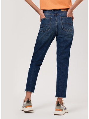 Lee Cooper Yüksek Bel Dar Paça Mom Fit Kadın Denim Pantolon 232 Lcf 121013 Marlyn Blue Stone