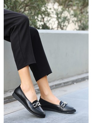 Erbilden Dois Siyah Cilt Babet Ayakkabı