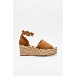 Taba Deri Kadın Dolgu Topuklu Sandalet