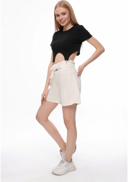 Kadın Beli Kemerli Yüksek Bel Krem Renk Kot Şort10