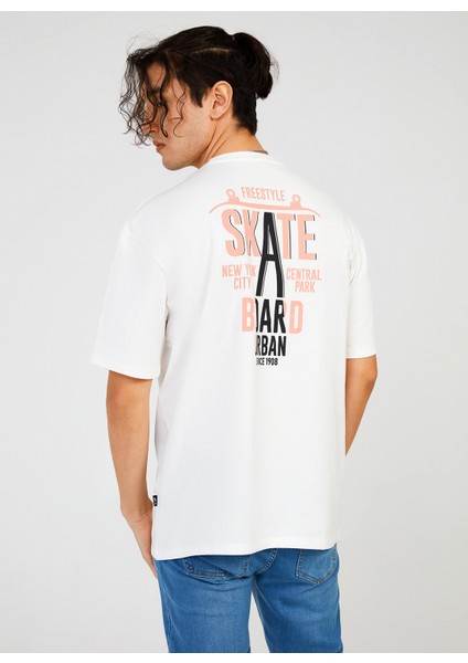 Bisiklet Yaka Baskılı Beyaz Erkek T-Shirt Tc 902210