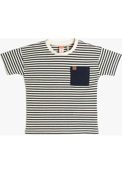 Koton Tişört Kısa Kollu Bisiklet Yaka Tek Cep Detaylı