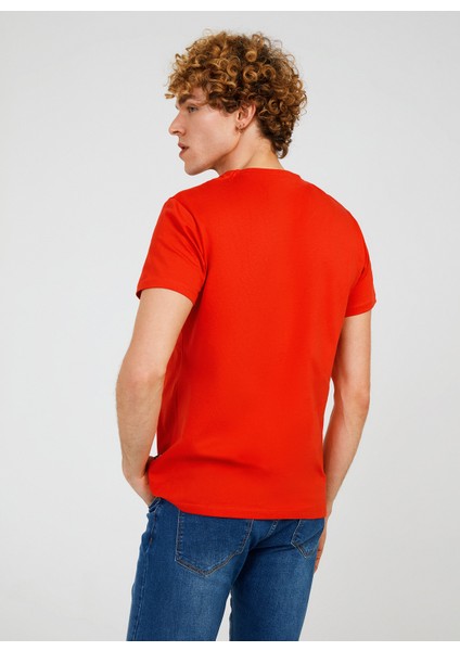 Bisiklet Yaka Baskılı Kırmızı Erkek T-Shirt TC712710 fiyatları