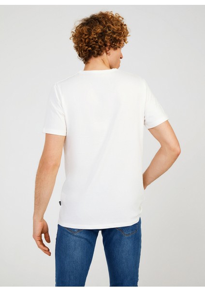 Bisiklet Yaka Baskılı Beyaz Erkek T-Shirt TC712510 fiyatları