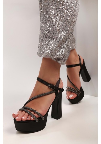 Kadın Gilly Siyah Saten Taşlı Platform Topuklu Ayakkabı fiyatları