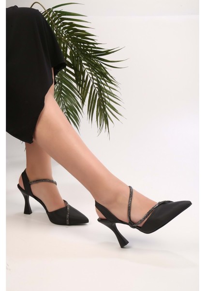 Kadın Silvy Siyah Saten Taşlı Topuklu Ayakkabı fiyatları