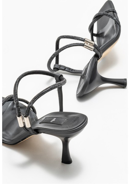 Siyah Kadın Topuklu Sandalet fırsatları