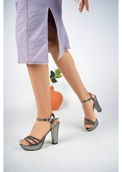 Platin Kadın Üç Taşlı Abiye Platform Topuklu Ayakkabı - Platın - 37 modelleri