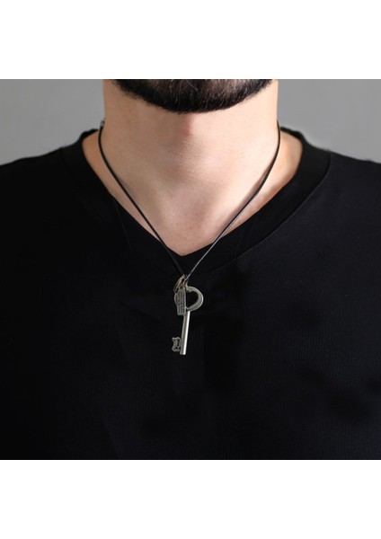 Otantik Anahtar Tasarım Ayarlanabilir Ip Zincirli Pirinç Erkek Kolye