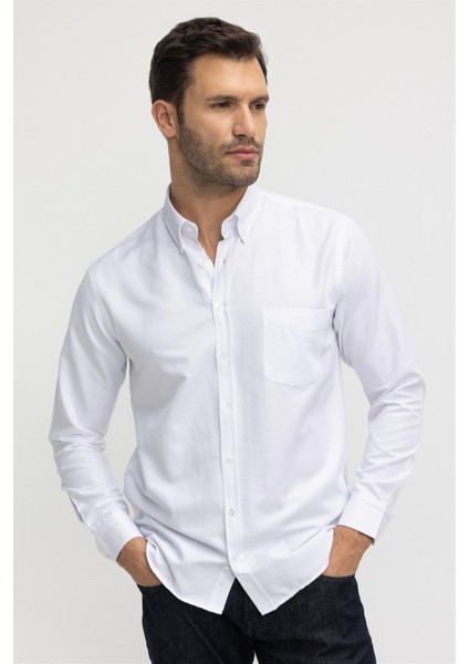 Klasik Fit Uzun Kol Oxford Doku Yaka Düğmeli Cepli Nakışlı Erkek Gömlek