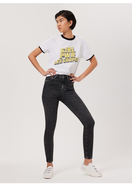 O Yaka Baskılı Beyaz Kadın T-Shirt 232 Lcf 242005 Jade Beyaz10