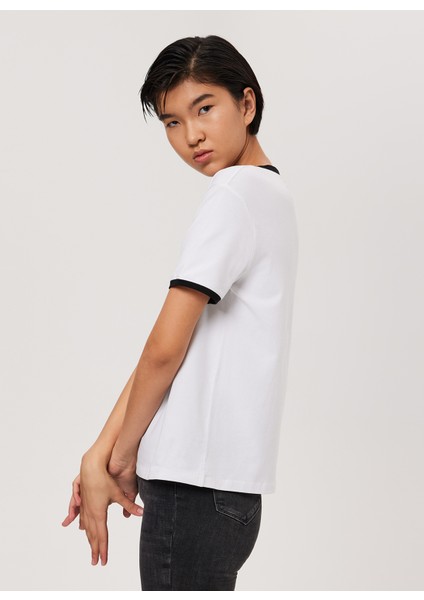 O Yaka Baskılı Beyaz Kadın T-Shirt 232 Lcf 242005 Jade Beyaz10 modelleri