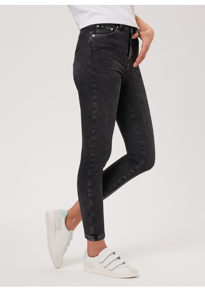 Yüksek Bel Dar Paça Skinny Fit Kadın Denim Pantolon 232 Lcf 121010 Jaycee Vbl Mıd