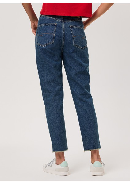 Lee Cooper Yüksek Bel Dar Paça Mom Fit Kadın Denim Pantolon 232 Lcf 121014 Marlyn Blue Lıght