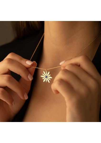 Kar Tanesi Gümüş Kolye - Mavi Taşlı fırsatları