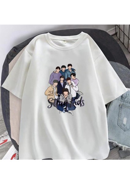 Stray Kids Artists Baskılı Beyaz Oversize T-Shirt10 fiyatları