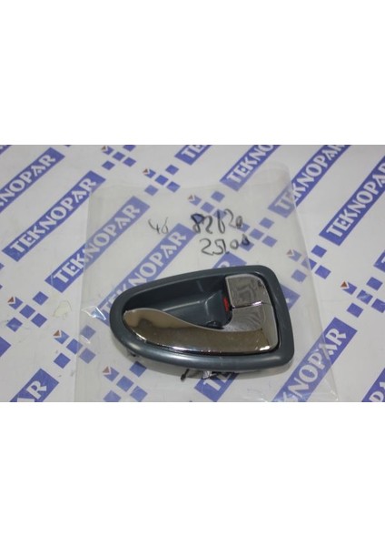 Kapı Iç Açma Kolu Sağ Hyundaı Accent 00-06 82620-25000-K