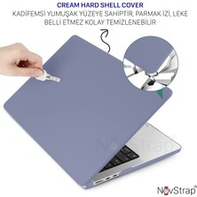 Novstrap Apple MacBook Air M2 Çip A2681 13.6 Inç 2022 Uyumlu Kılıf Cream Hard Shell Rubber Kapak