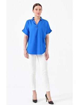 Desen Triko Kadın Gömlek Yaka Tokalı Penye T-Shirt Saks