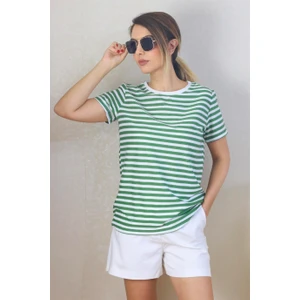 Kadın Yeşil Beyaz Çizgili Basic T-Shirt