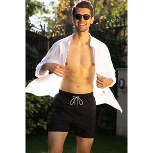 841 Erkek Siyah Deniz Şortu