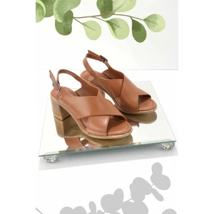 Taba Leather Kadın Sandalet K05529124303