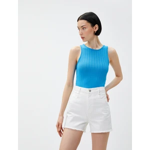 Crop Atlet Bisiklet Yaka Kolsuz