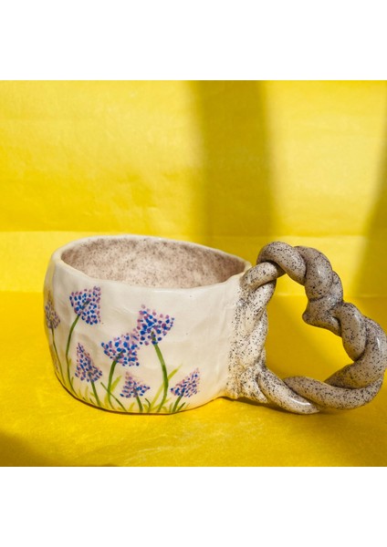 Blue Flowers Çiçek Desenli Kalp Kulplu El Yapımı Seramik Mug 200 ml fiyatları