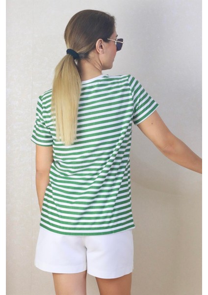 Kadın Yeşil Beyaz Çizgili Basic T-Shirt
