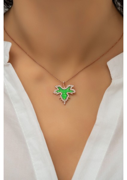 925 Ayar Gümüş Rose Kaplama Zirkon Taşlı Yeşil Mineli Çınar Kolye fiyatları