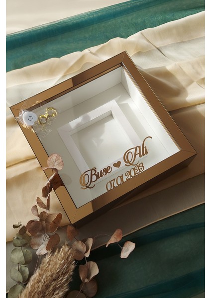 Ledli 25X25 cm Fotoğraf Bölümlü Broz Pleksi Kaplı Verda Anı Çerçevesi-6 cm Derinlikli Anı Çerçevesi