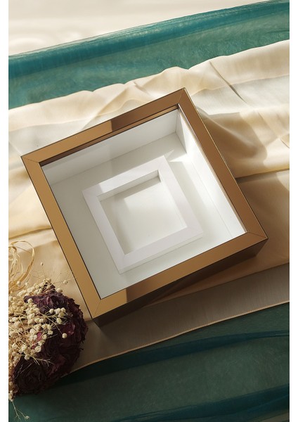 25X25 cm Fotoğraf Bölümlü Bronz Verda Anı Çerçevesi-6 cm Derinlikli Anı Çerçevesi