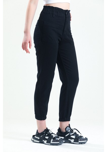 Siyah Cep Detaylı Jogger Mom Jean (Ince Kumaş) fırsatları
