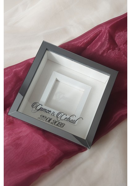 25X25 cm Fotoğraf Bölümlü Füme Verda Anı Çerçevesi-6 cm Derinlikli Anı Çerçevesi-Isim Tarih Hediye indirimleri