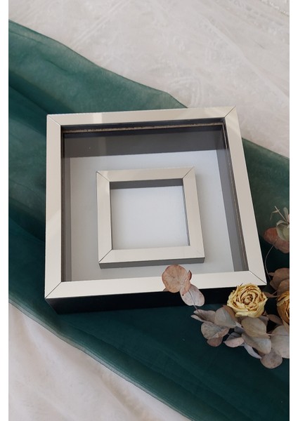 25X25 cm Fotoğraf Bölümlü Siyah Yarı Gümüş Kaplı Verda Anı Çerçevesi-6 cm Derinlikli Anı Çerçevesi