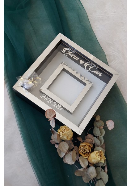 Ledli 25X25 cm Fotoğraf Bölümlü Siyah-Gümüş Renk Verda Anı Çerçevesi-6 cm Derinlikli Anı Çerçevesi fırsatları