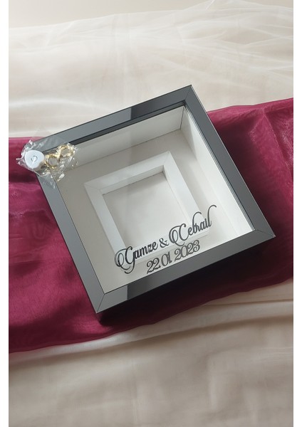 Ledli 25X25 cm Fotoğraf Bölümlü Füme Pleksi Kaplı Verda Anı Çerçevesi-6 cm Derinlikli Anı Çerçevesi