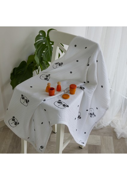Organik Pamuk 4 Katlı Desenli Müslin Bebek Battaniyesi - Beyaz Panda Temalı