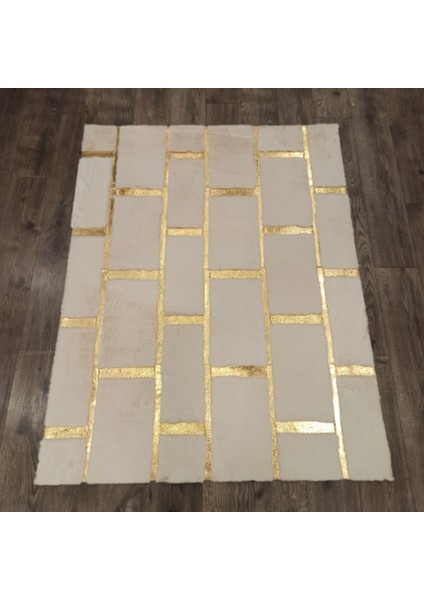 Beyaz Gold Bordürlü Peluş Halı 140 x 200 Cm fiyatları