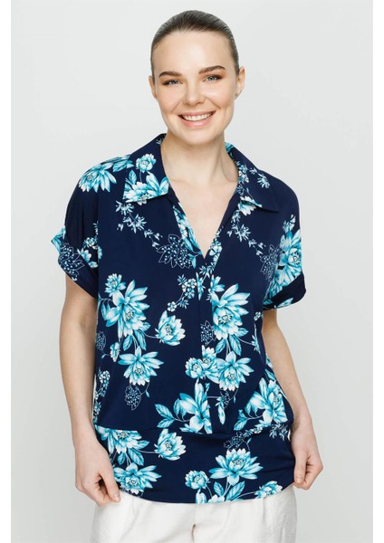 Polo Yaka Kısa Kollu Çiçek Desenli Bluz-Lacivert-Mavi fırsatları