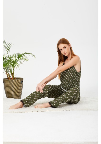 Dantelli Askılı Pijama Takımı