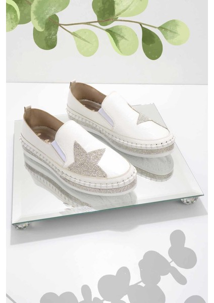 Beyaz Kadın Casual Ayakkabı K01309215609 modelleri