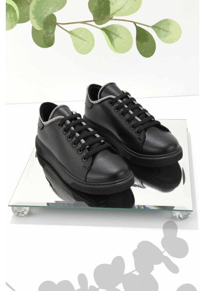 Siyah Kadın Sneaker K01763131509