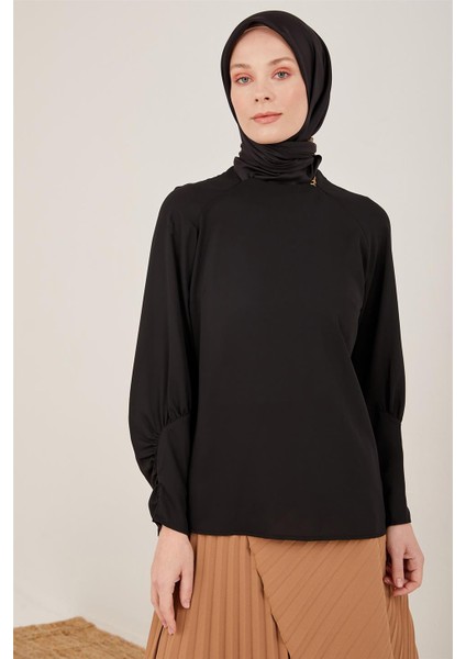 Kolu Büzgü Detaylı Bluz 23Y3230 Siyah modelleri