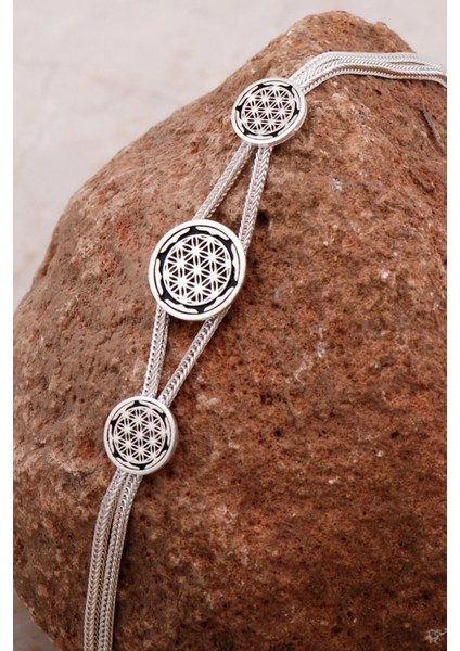 Yaşam Çiçeği Elişi Hasır Gümüş Bileklik 4292 fiyatları