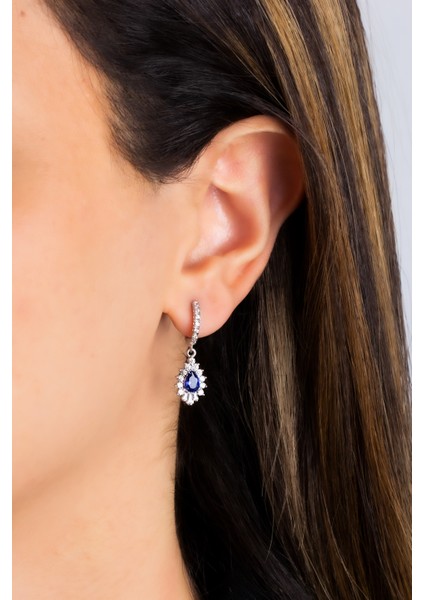 Kadın 925 Ayar Gümüş Sallantılı Safir Taşlı Damla Küpe