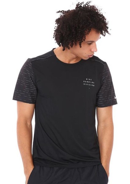 Dri-Fit Running Division Nv Rise 365 Ss Erkek Siyah Koşu Tişört DR8768-010 fiyatları